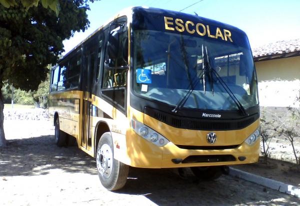 prefeitura-de-santa-filomena-pi-acaba-de-receber-este-onibus-escolar-com-capacidade-para-transportar-48-alunos-80272