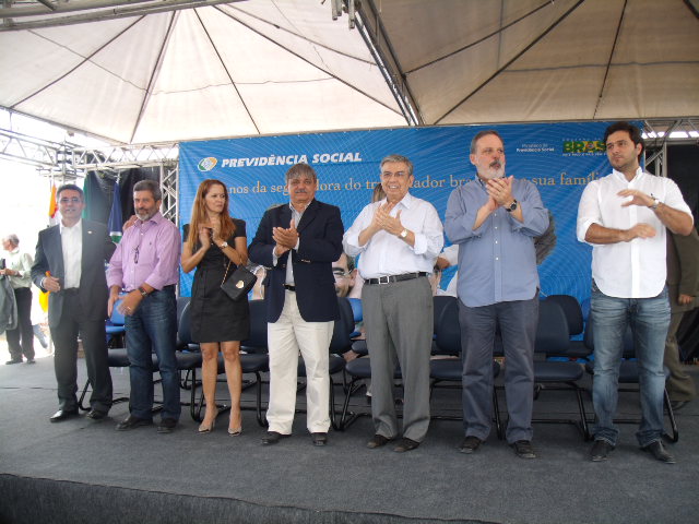 GEDSC DIGITAL CAMERA