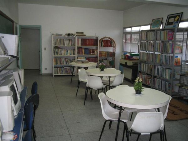 biblioteca