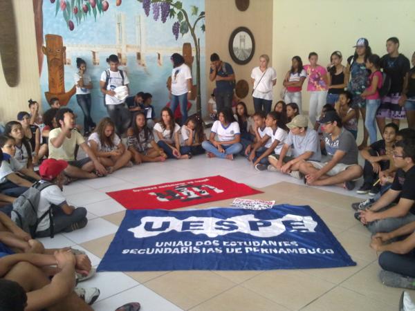 estudantes uesp_600x450