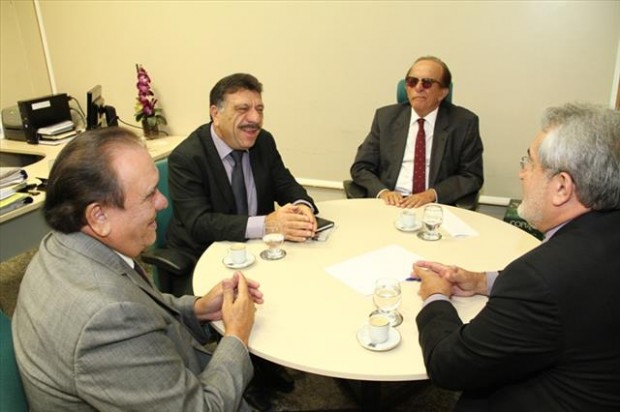 Reunião com desembargadores do TJPE