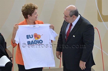 Dilma rádios