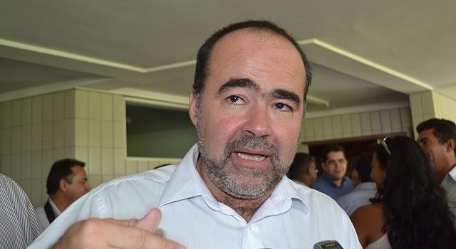 Julio Lossio_640x426