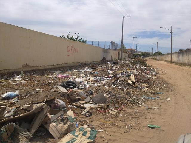 lixo rua do juazeiro_640x480