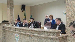 nova mesa casa plinio amorim_640x360