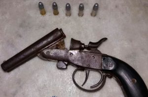 arma-de-fogo-adolescente-bonfim