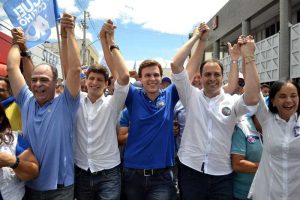 paulo-camara-e-miguel-caminhada