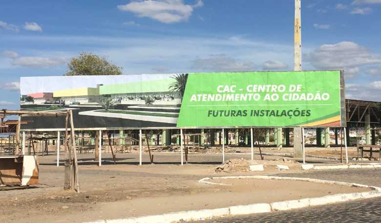 placa-centro-administrativo