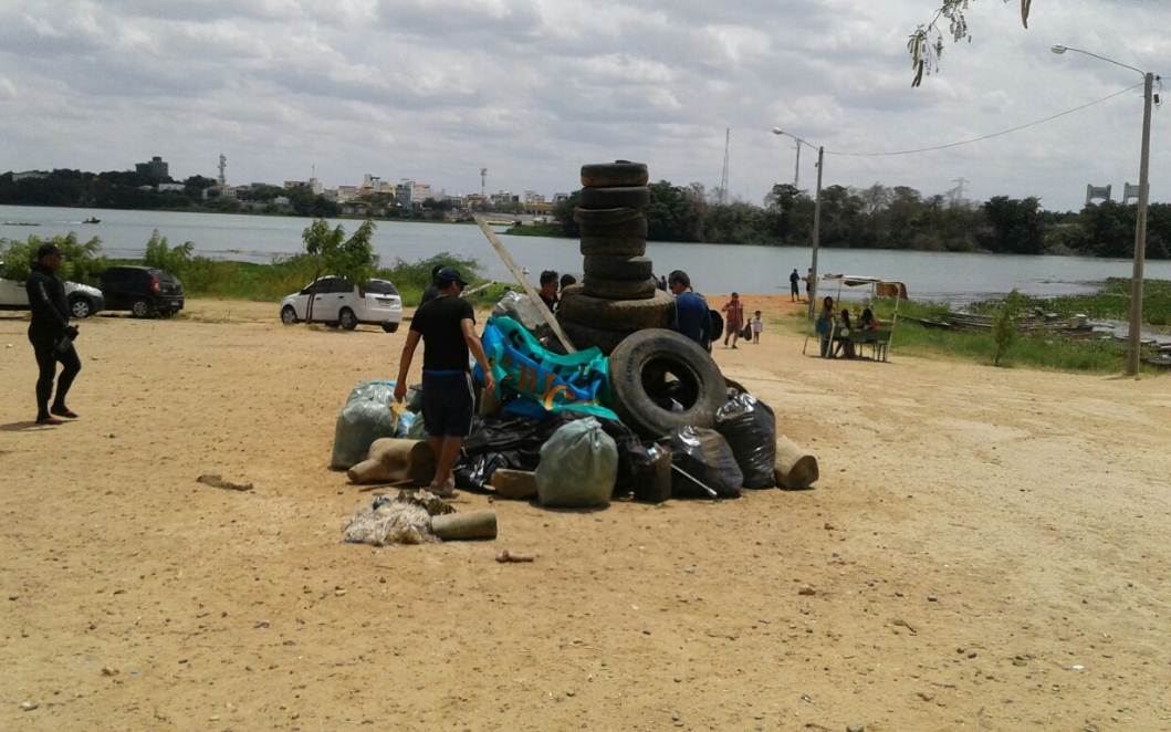 lixo-retirado-do-rio