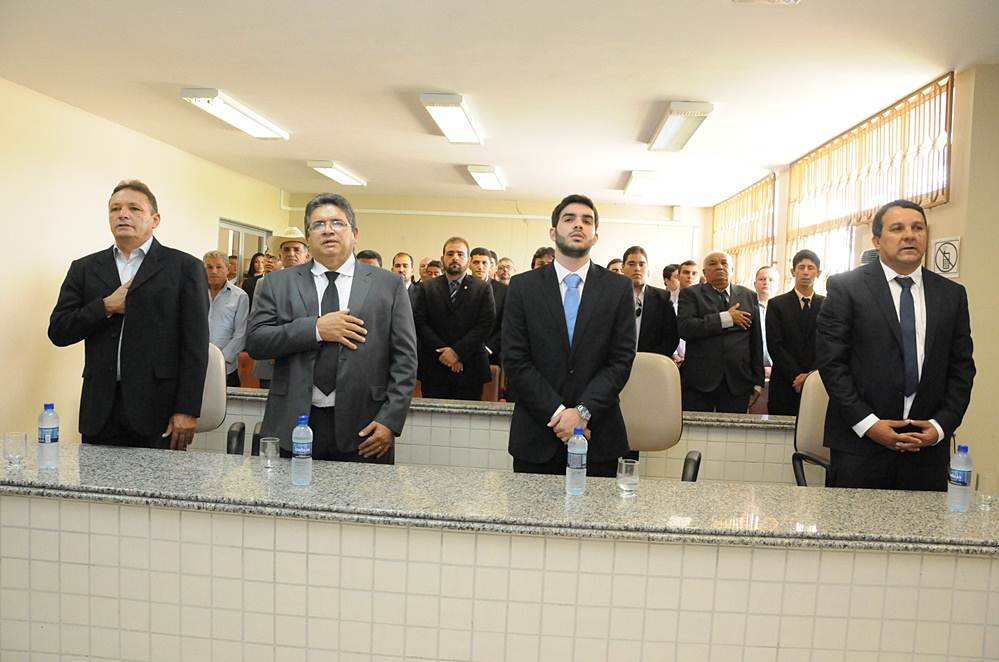 tulio-alves-bodoco-joao-bosco-granito-diplomacao