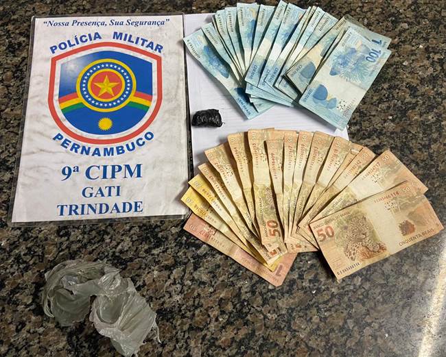 maconha e dinheiro apreendido Trindade