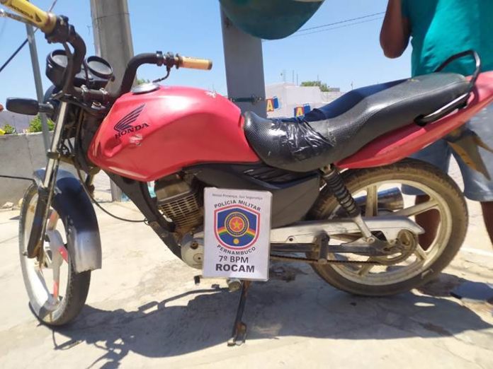moto apreendida Exu