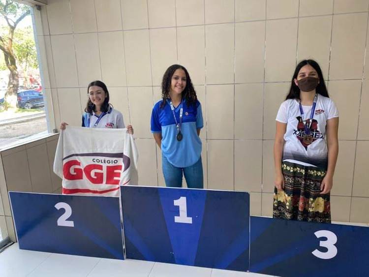 Aos 15 anos, Maria Alice é primeira acreana campeã brasileira escolar de  xadrez, em Minas Gerais, ac